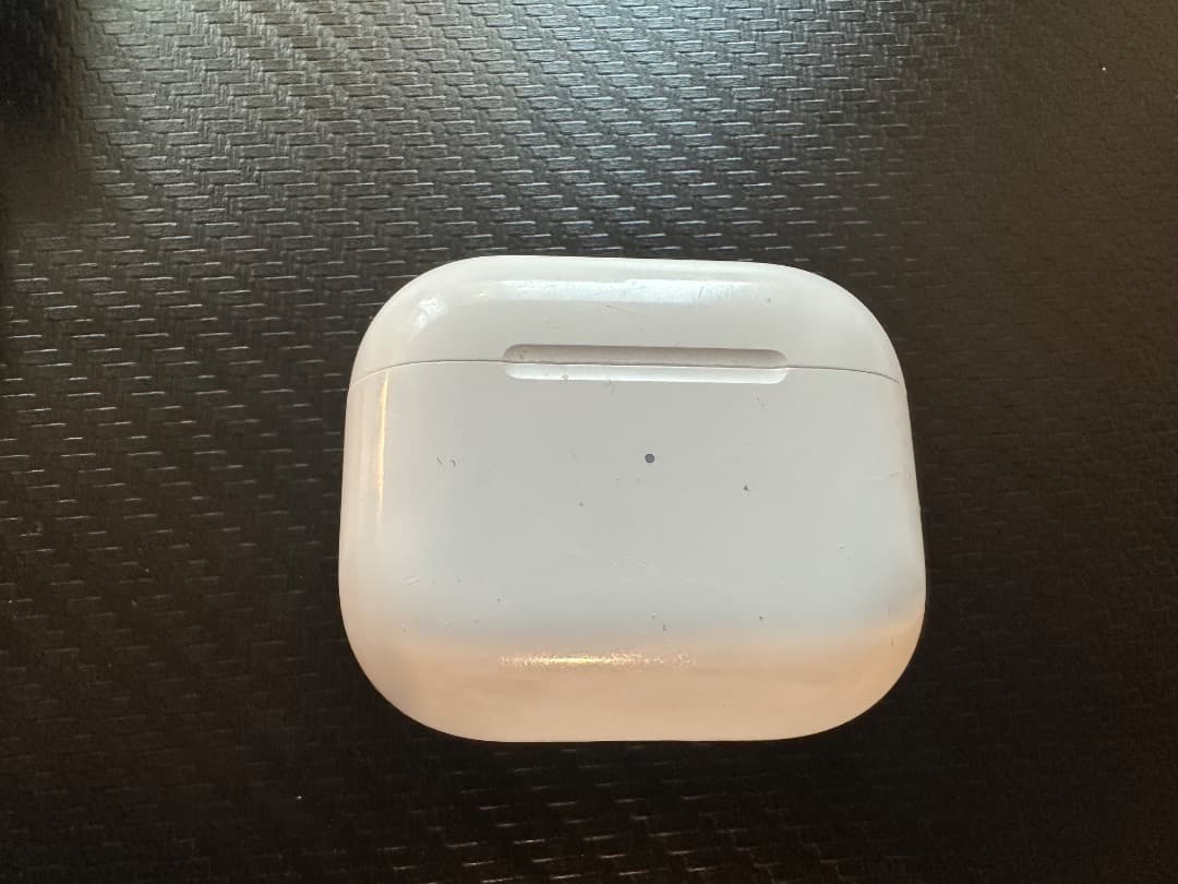 AirPods（第3世代）MagSafe充電ケース付き