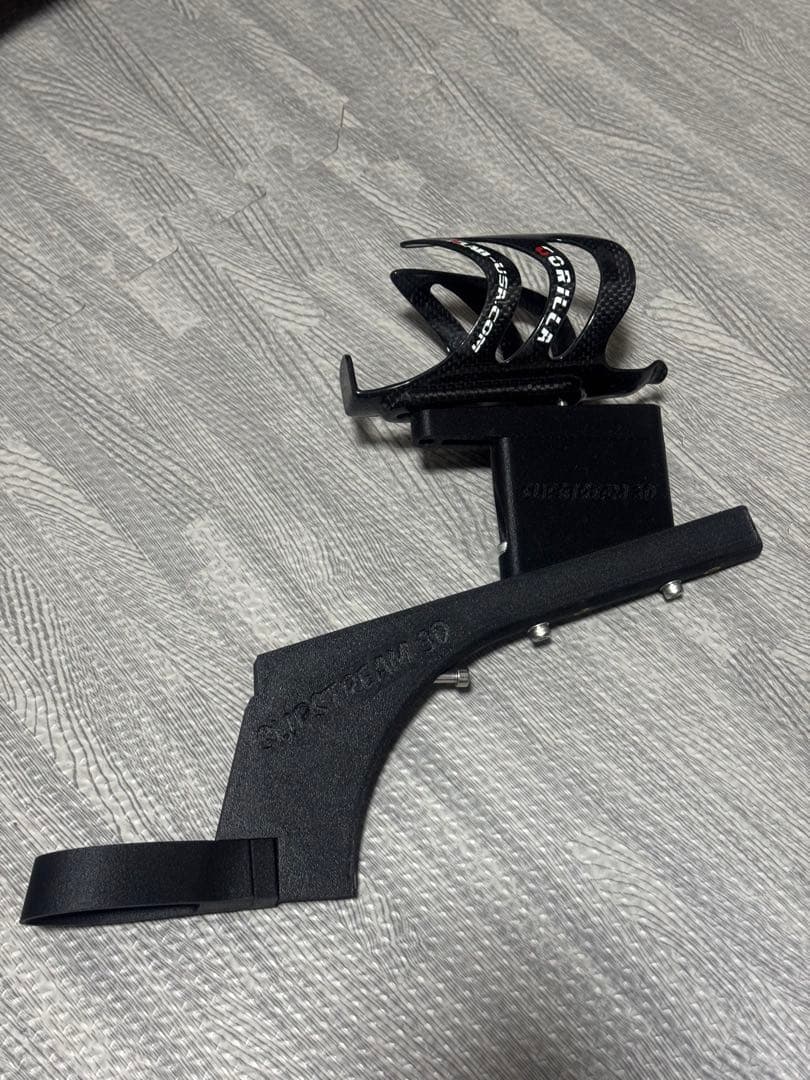 Slipstream 3D スリップストリーム3D ボトルケージマウント