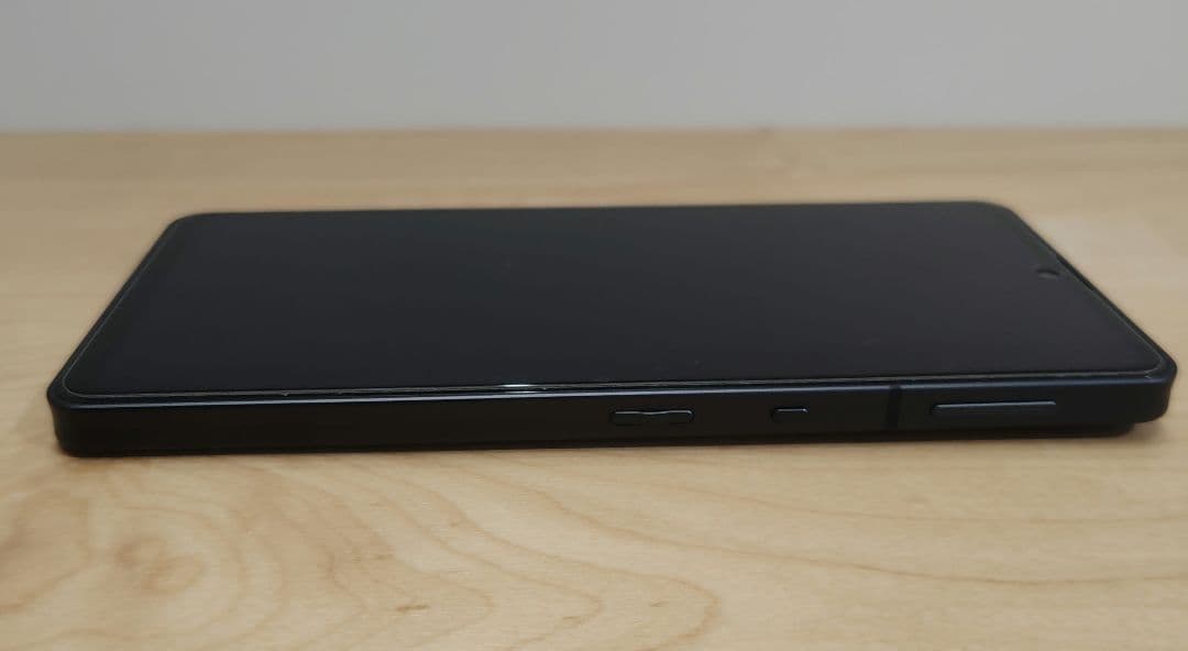 AQUOS　Sense6 スマートフォン 本体