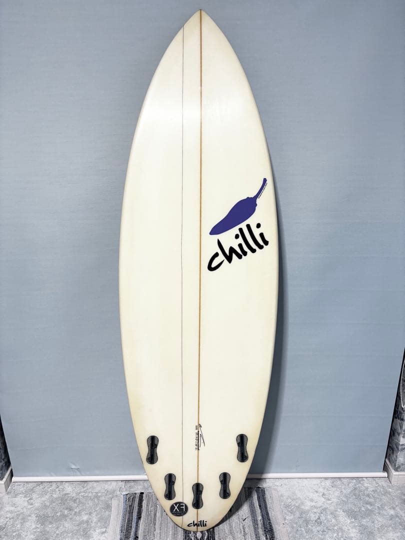 プチプチ付きチリ　RARE BIRD EPS サーフボード5.8