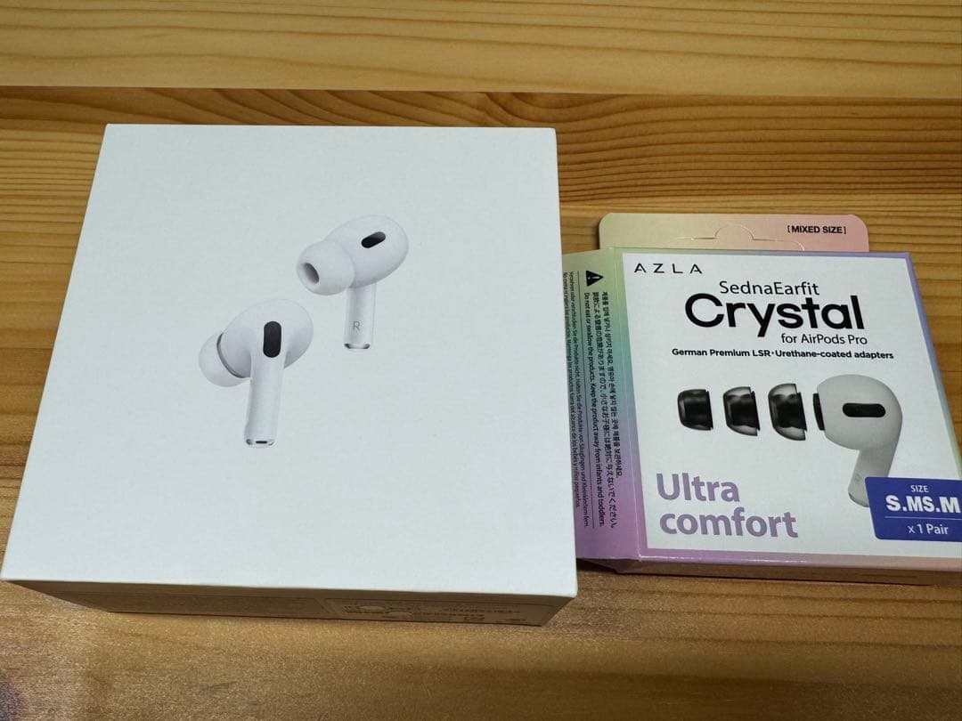 【美品】AirPods Pro 第2世代（Lightning） おまけ付き