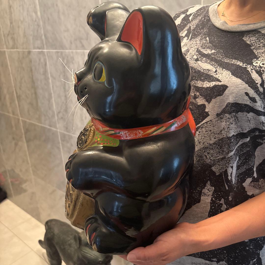 1950-60年代　瞳が美しく雰囲気抜群のふくよかな体型が可愛い特大招き猫