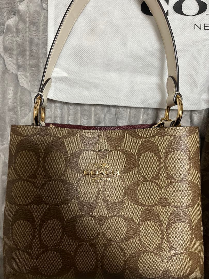 COACH ベージュ ショルダーバッグ 2点セット折り財布