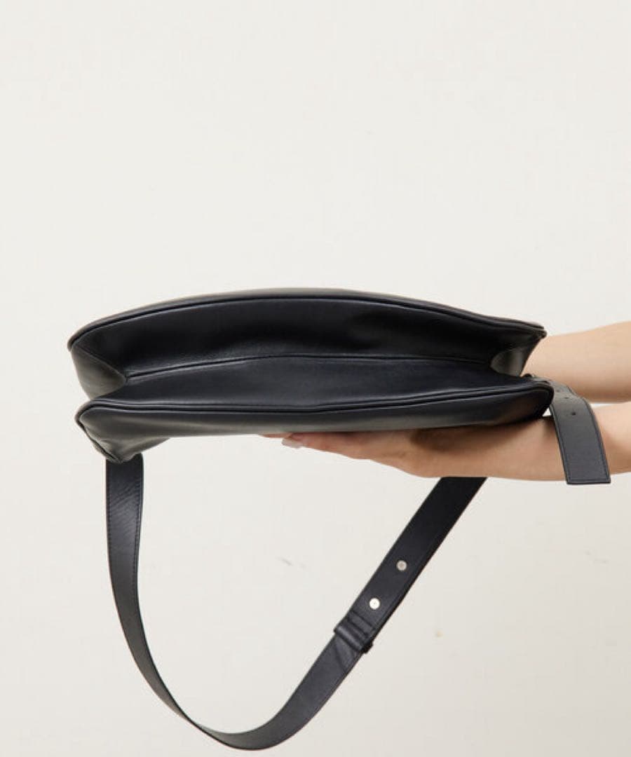 ear PAPILLONNER スワローマチショルダーバッグ