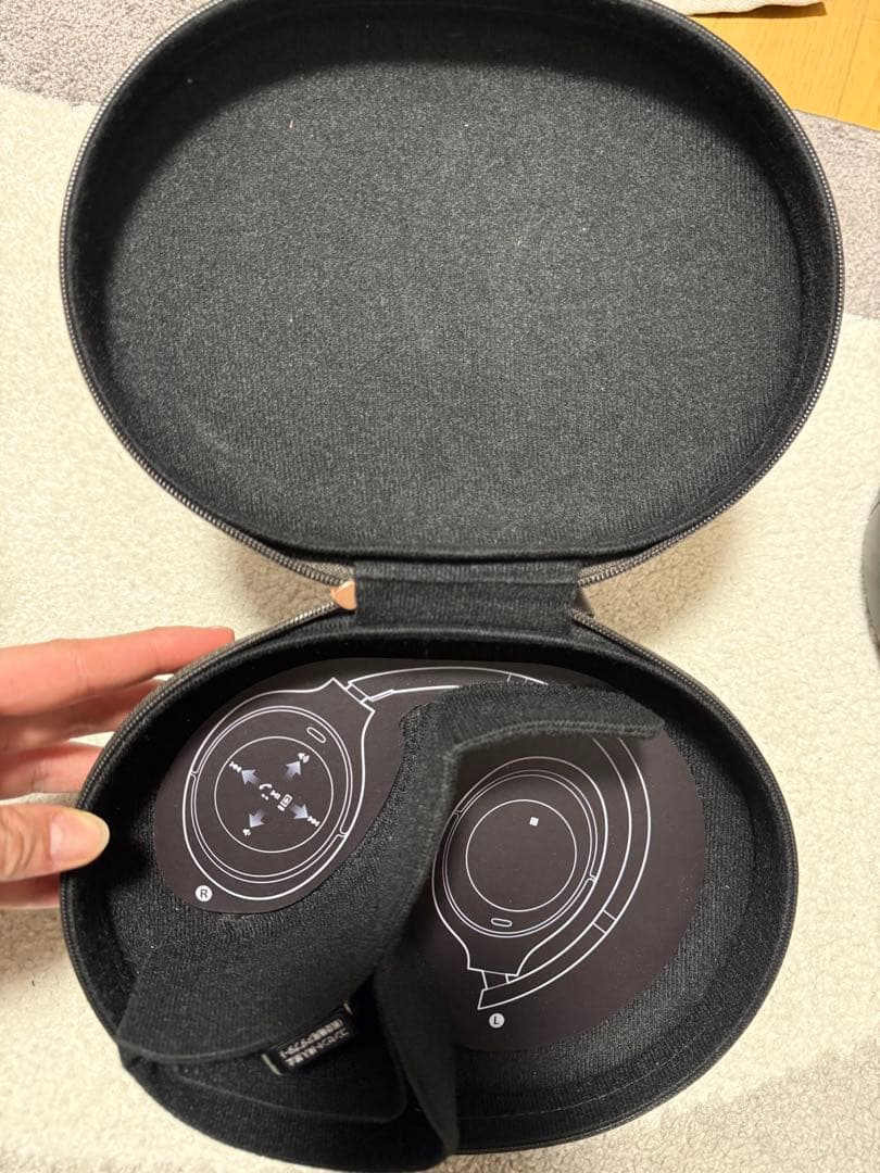 ワイヤレスヘッドホン ノイズキャンセリング