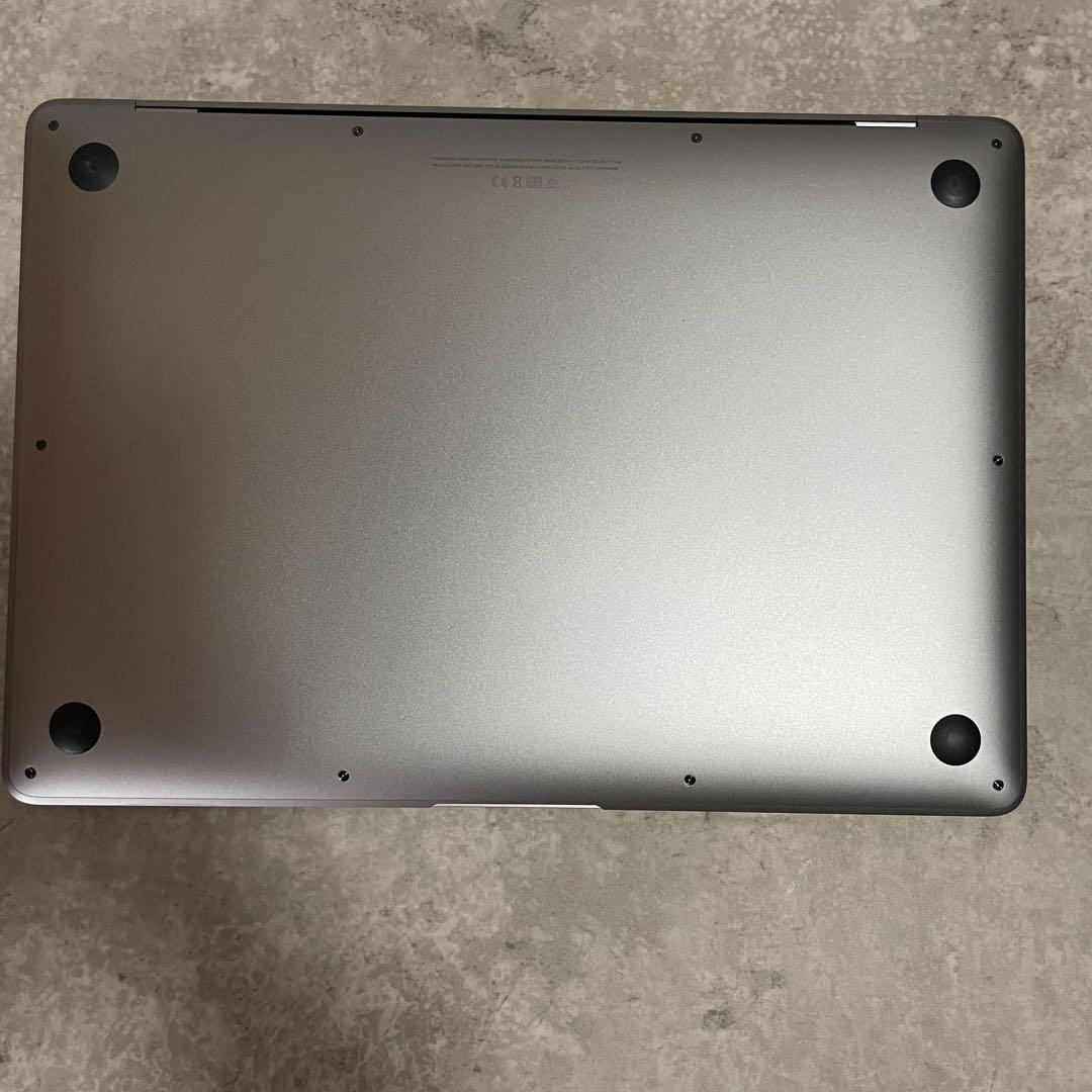 【美品】MacBook Air 13インチ i3 8GB