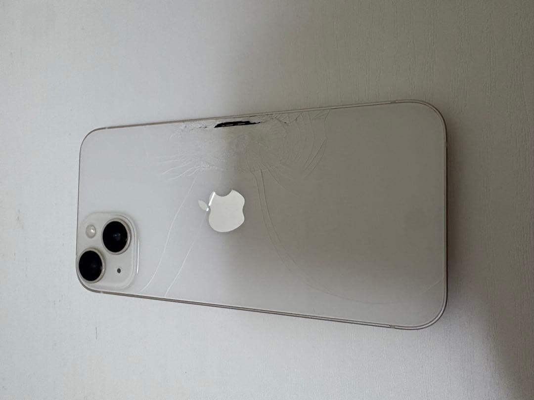 Apple iPhone 14 シルバー 本体