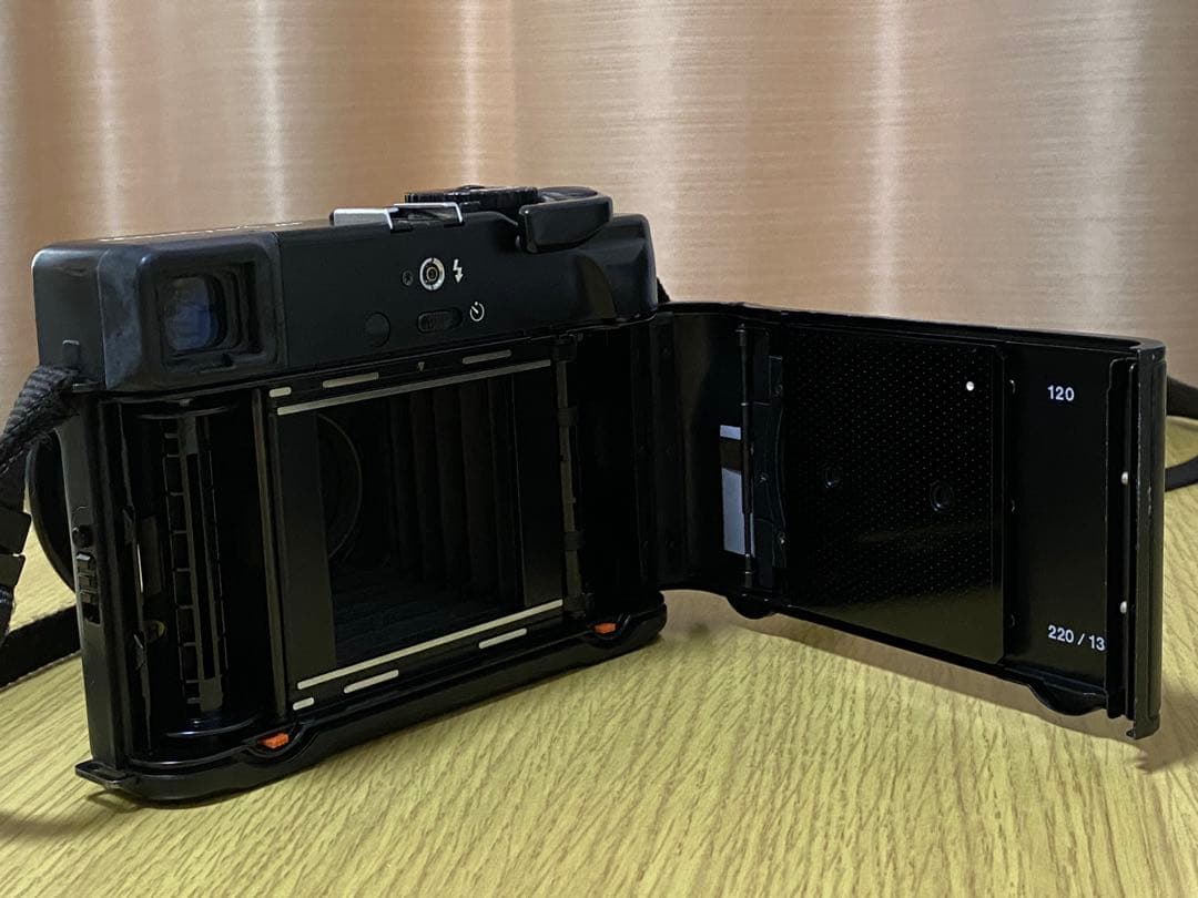 マミヤ New Mamiya 6 中判フィルムカメラ レンズ75mm f/3.5