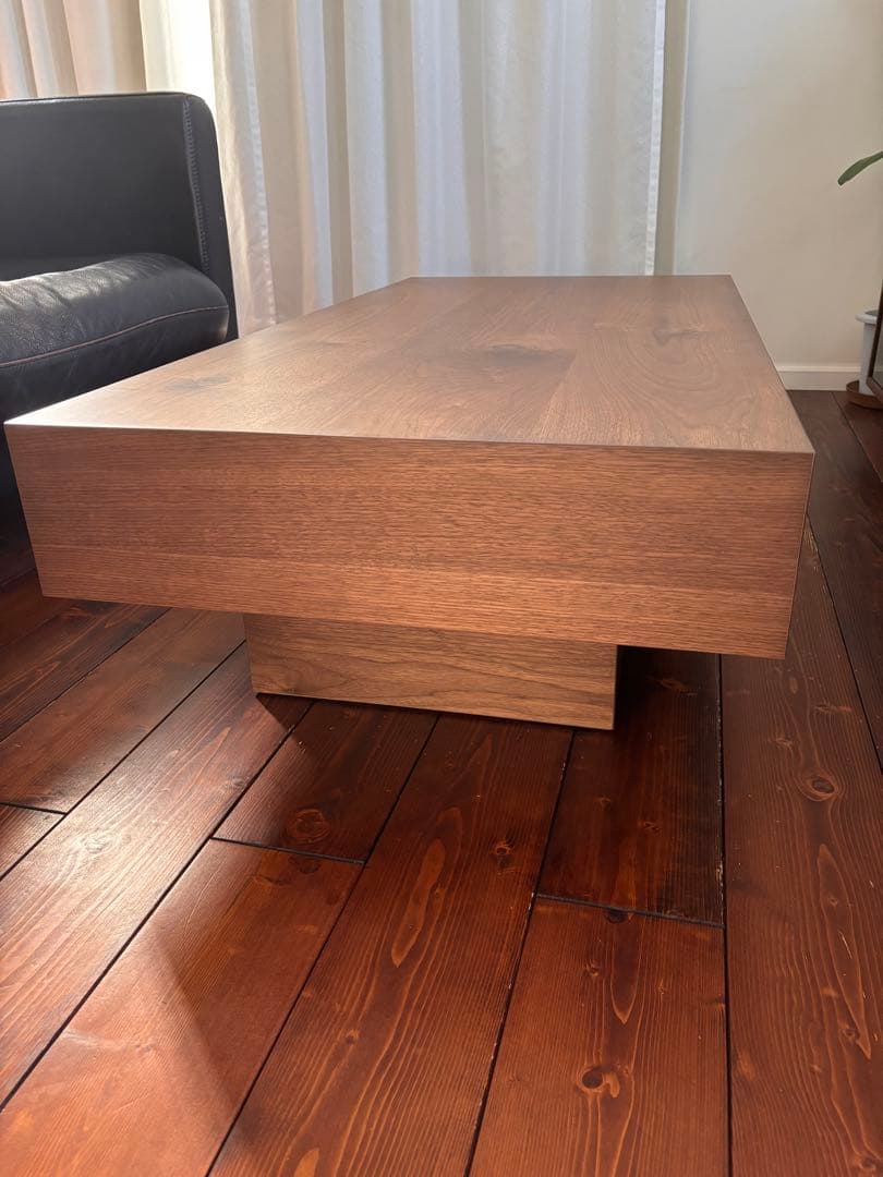 関家具テーブル　 Nippon aire RHICHO table