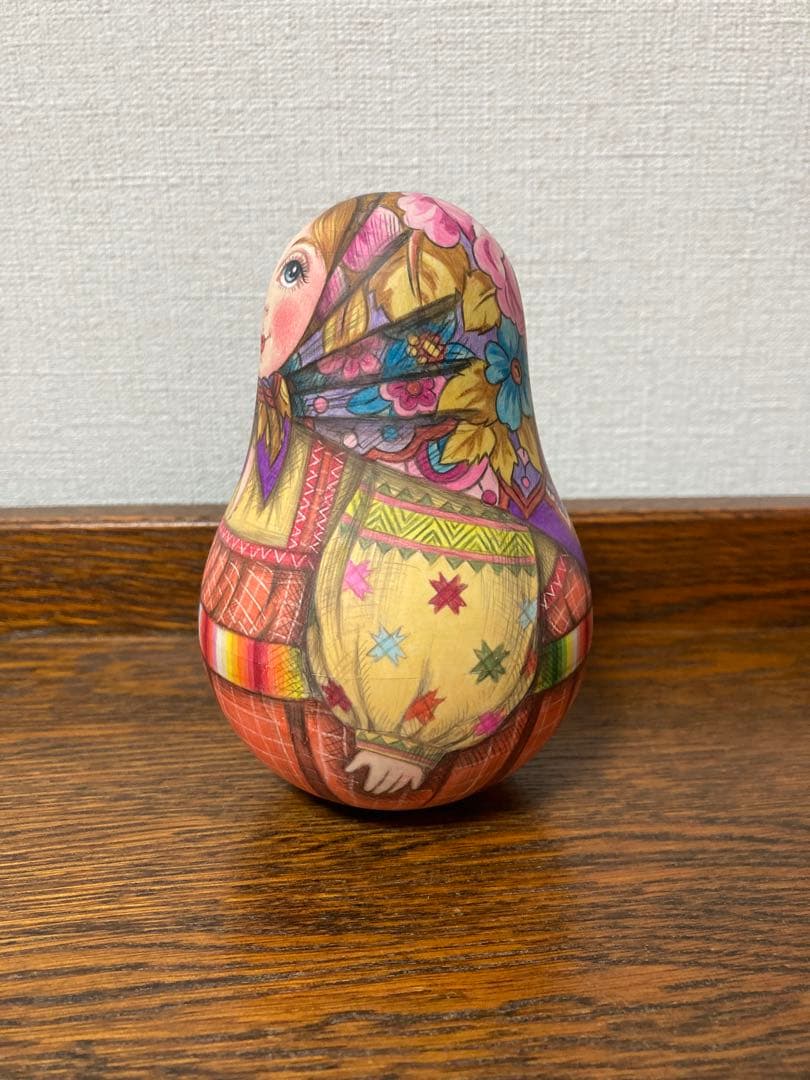 ロシア雑貨☆民族衣装起き上がりこぼし♪プラトークCマトリョーシカ タチアナ作