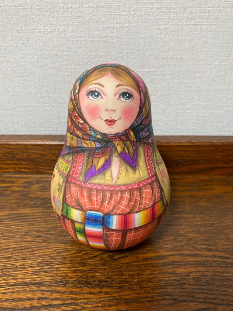 ロシア雑貨☆民族衣装起き上がりこぼし♪プラトークCマトリョーシカ タチアナ作