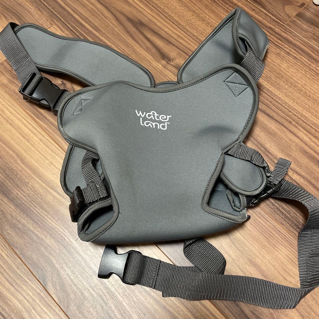 water land Baby Carrier グレー