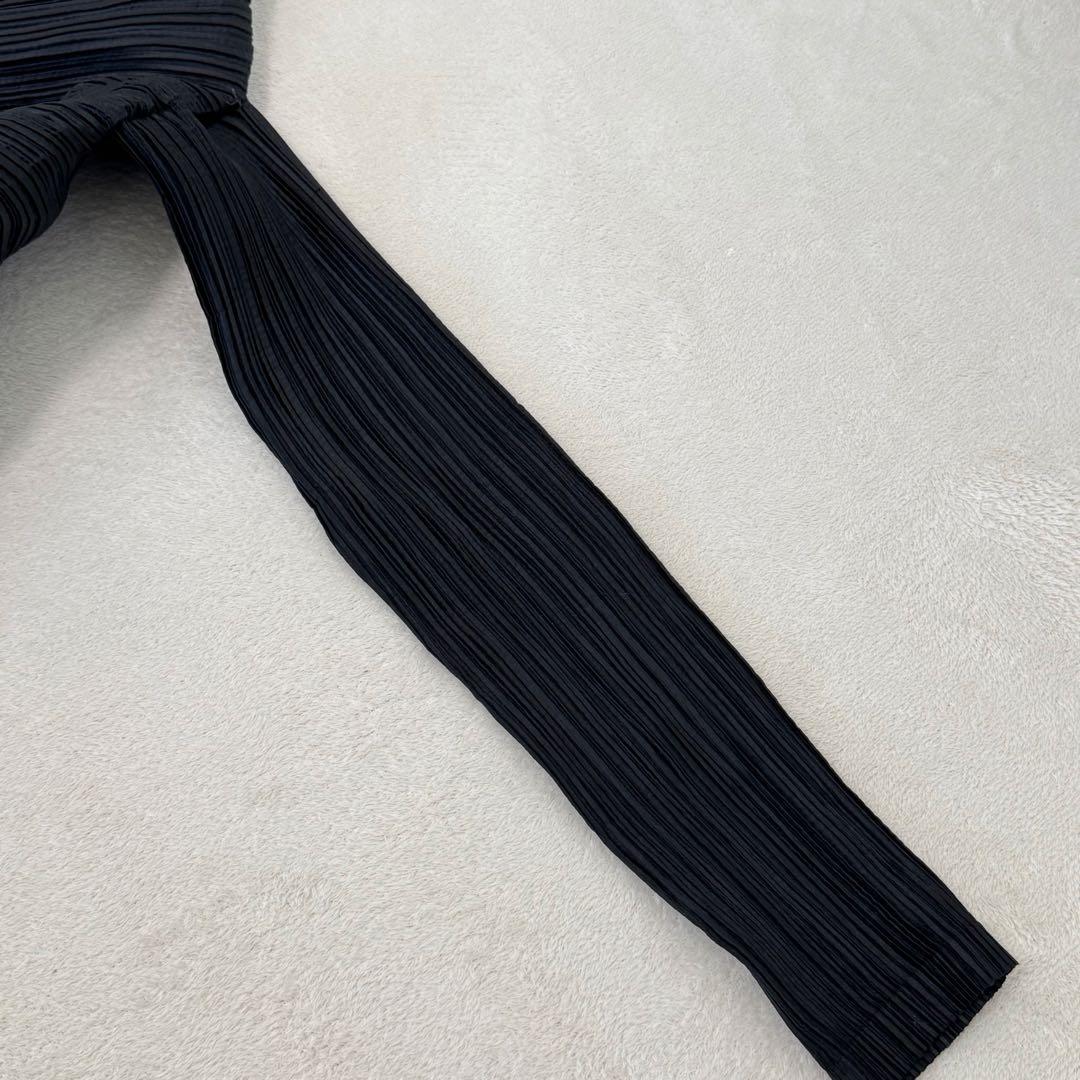 ISSEY MIYAKE 変形　ボレロ　ブラック　プリーツ　長袖　シルク