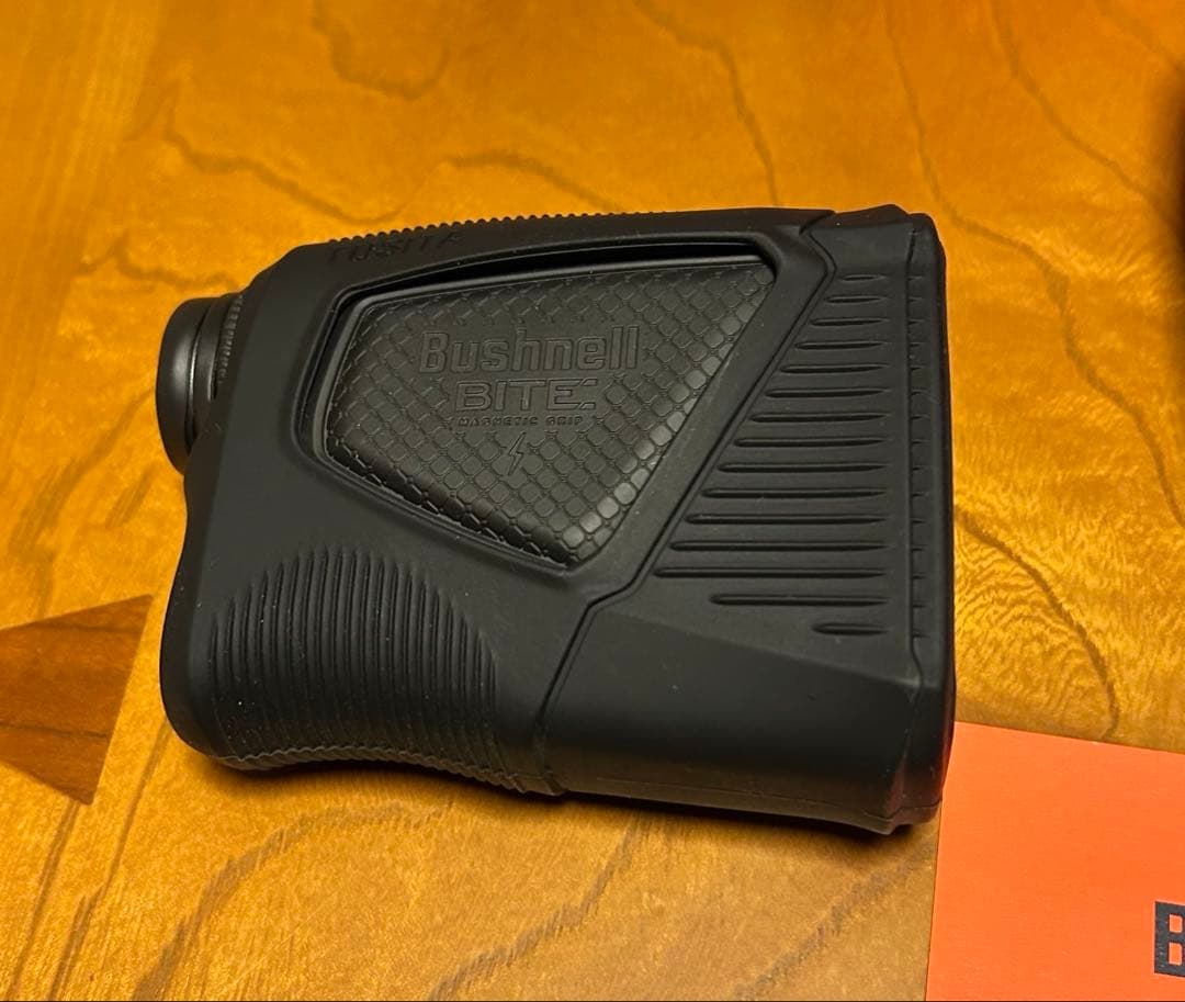 Bushnell ゴルフ用距離計 セット