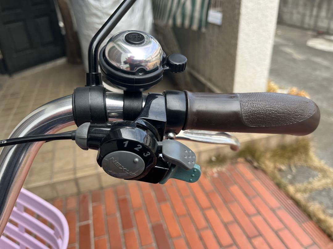 BRIDGESTONE FRONTIA ラクット　20インチ