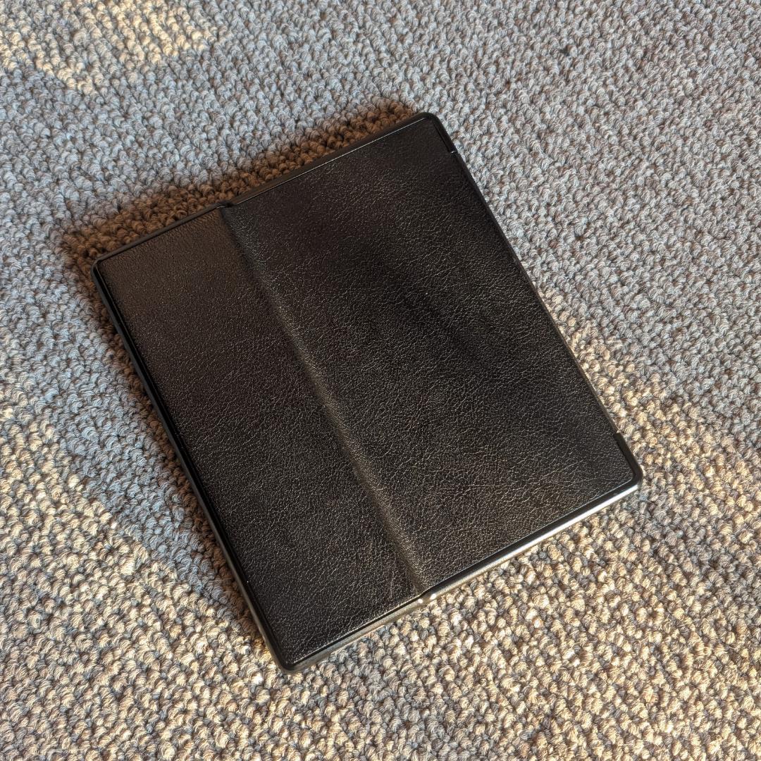 Kindle Oasis (第10世代) 32GB ケース付き　キンドルオアシス