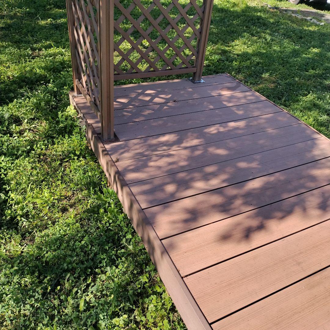 大型　ウッドデッキ　デッキ　人工木　樹脂　フェンス付き　耐久性　引き取り　岩手