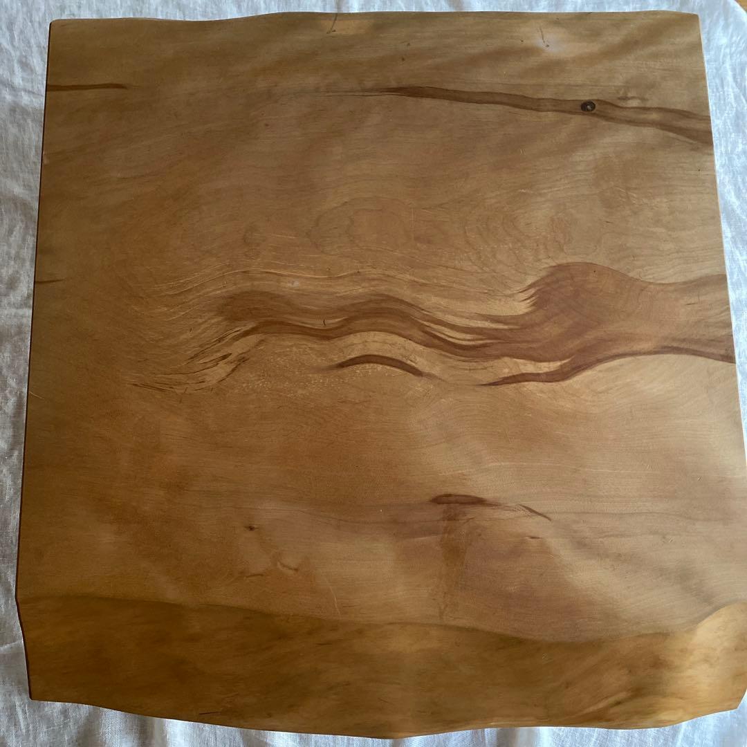 リビングテーブル　一枚板　ミズメザクラ