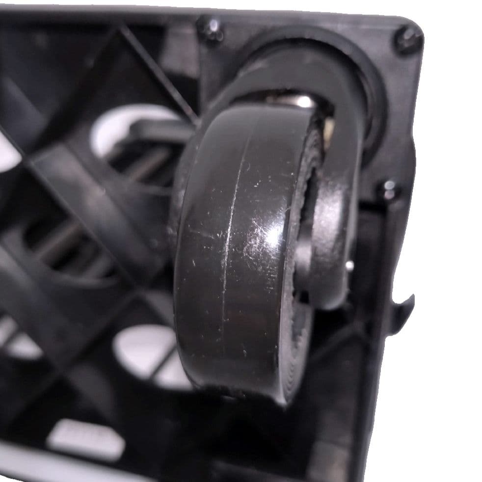 ✨未使用級✨SWANY　スワニー　座れるキャリーバッグ　機内持ち込み可　ブラック