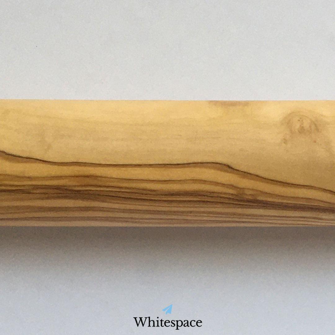 大自然を道具として使う。オリーブウッドで作られためん棒/ローリングピン425新品