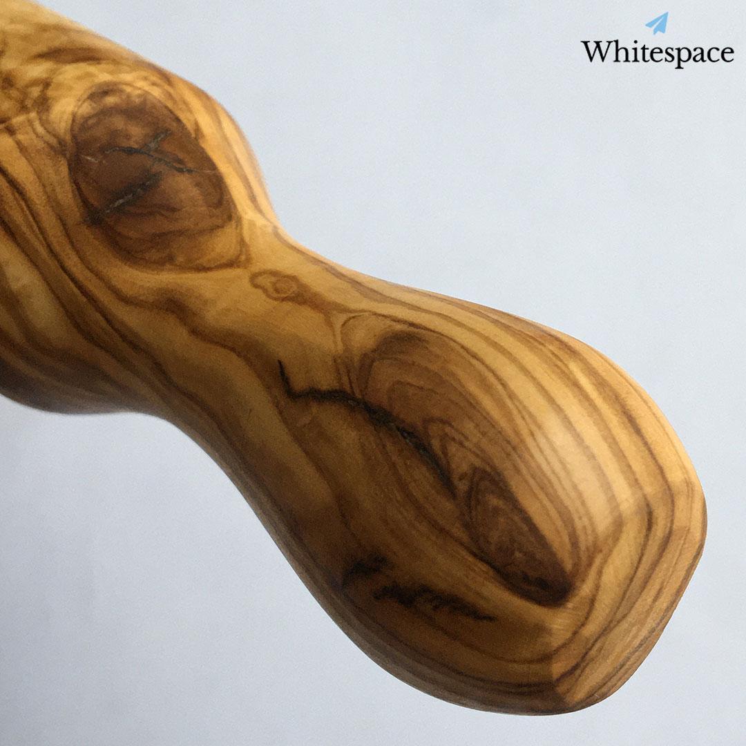 大自然を道具として使う。オリーブウッドで作られためん棒/ローリングピン425新品