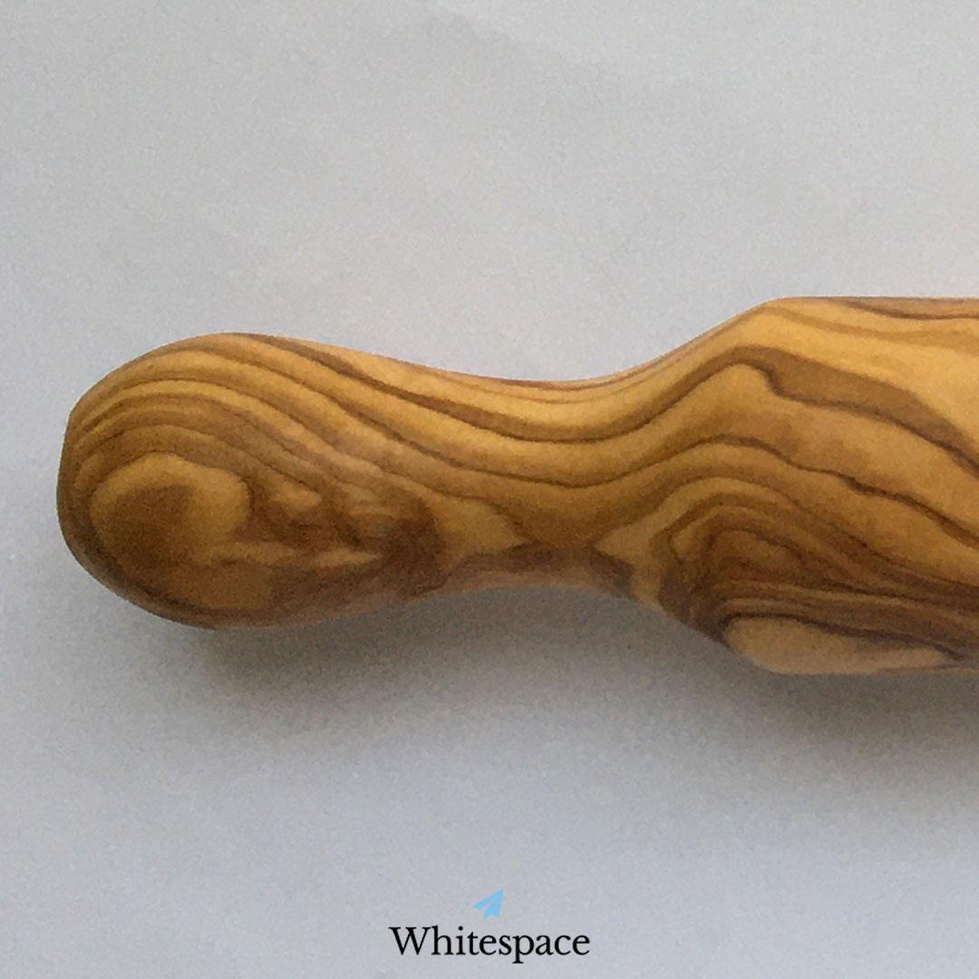 大自然を道具として使う。オリーブウッドで作られためん棒/ローリングピン425新品