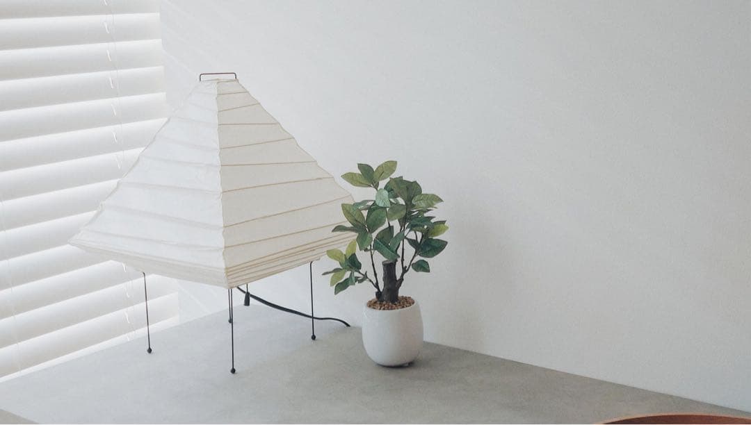 【値下げしました】天板モルタル風 机 テーブル デスク 140×50