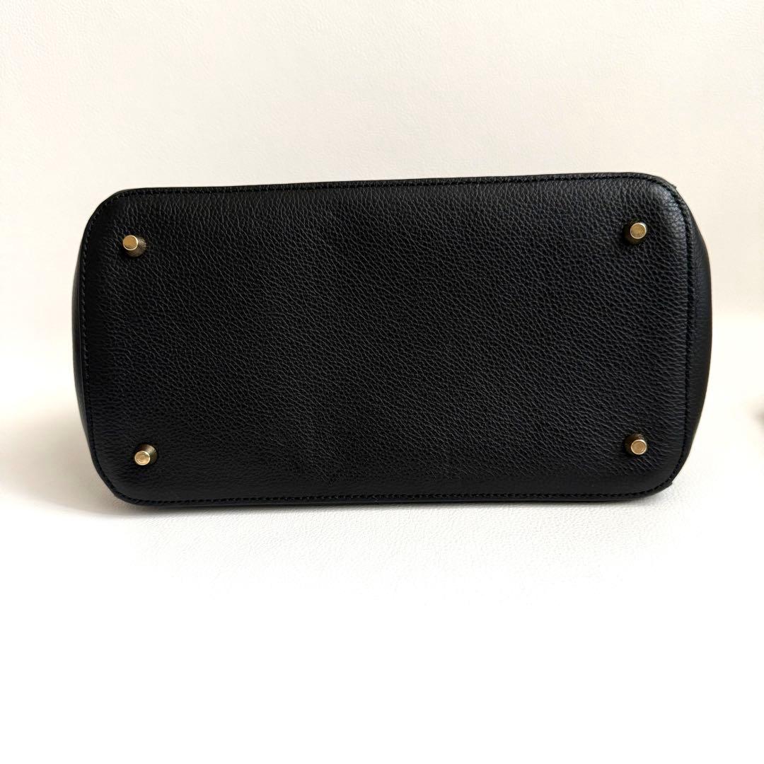 美品 CHRISTIAN VILLA 2WAYレザーワイドハンドバッグ