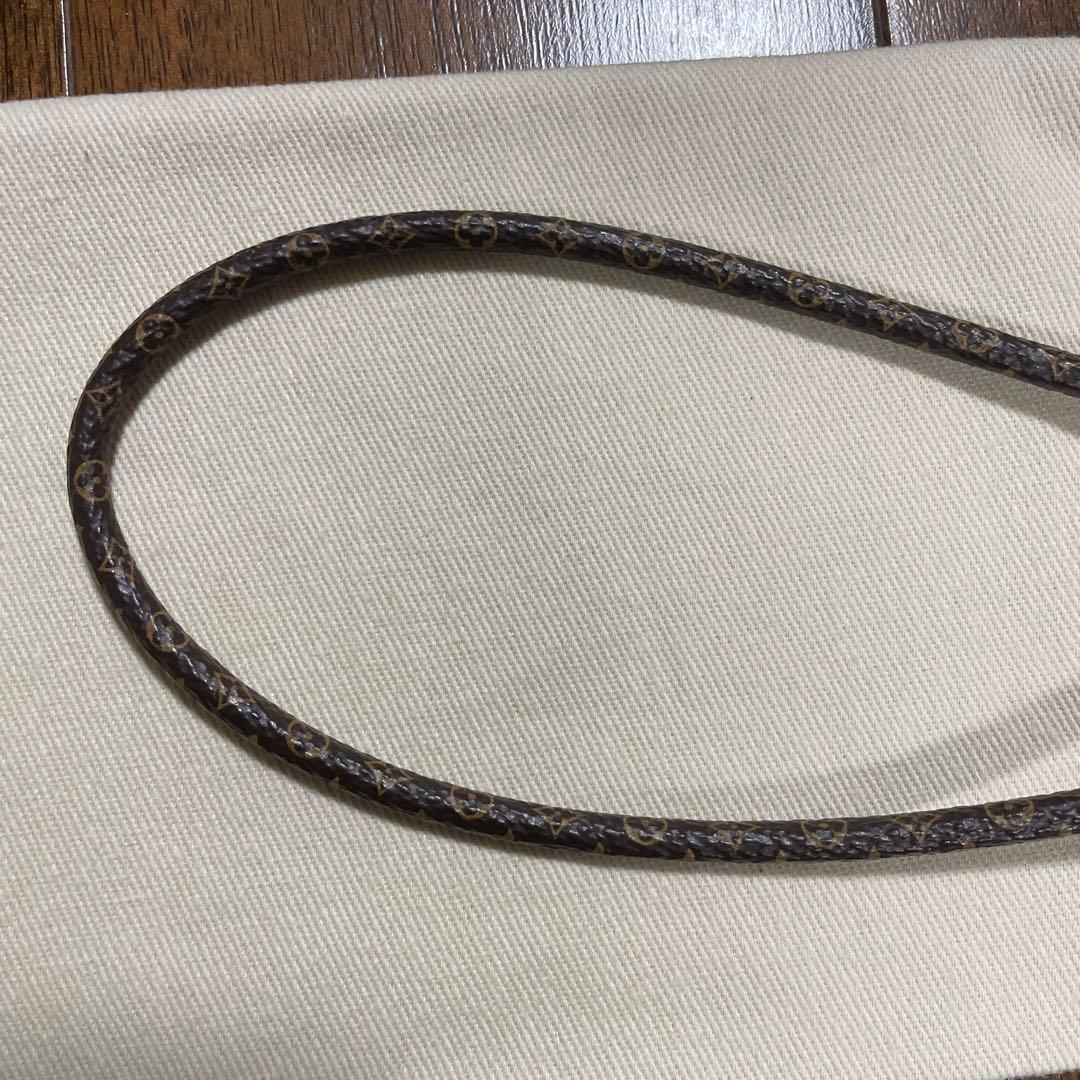 【美品】ルイヴィトン スマホ ネックストラップ ホルダー付き