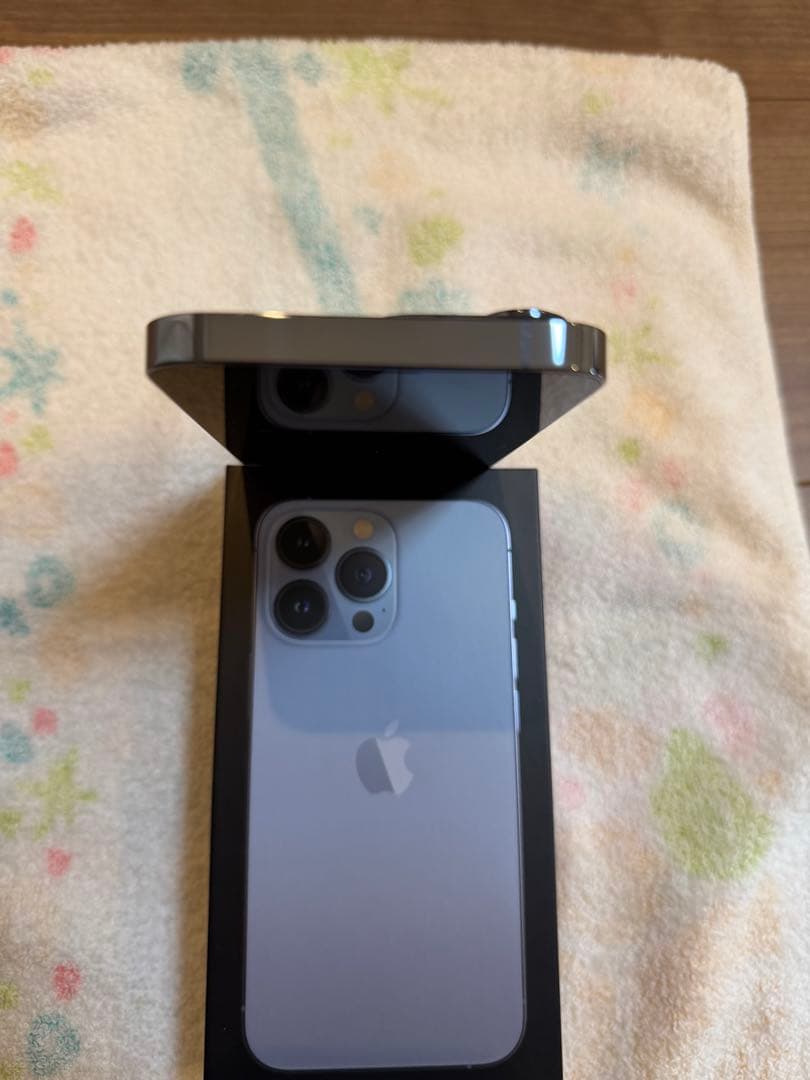 Apple iPhone 13 Pro 512GB 本体 シエラブルー　美品