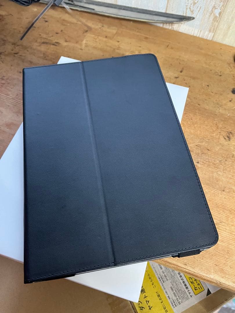 iPad 第9世代　Wi-Fi シルバー ケース付き　ほぼ未使用