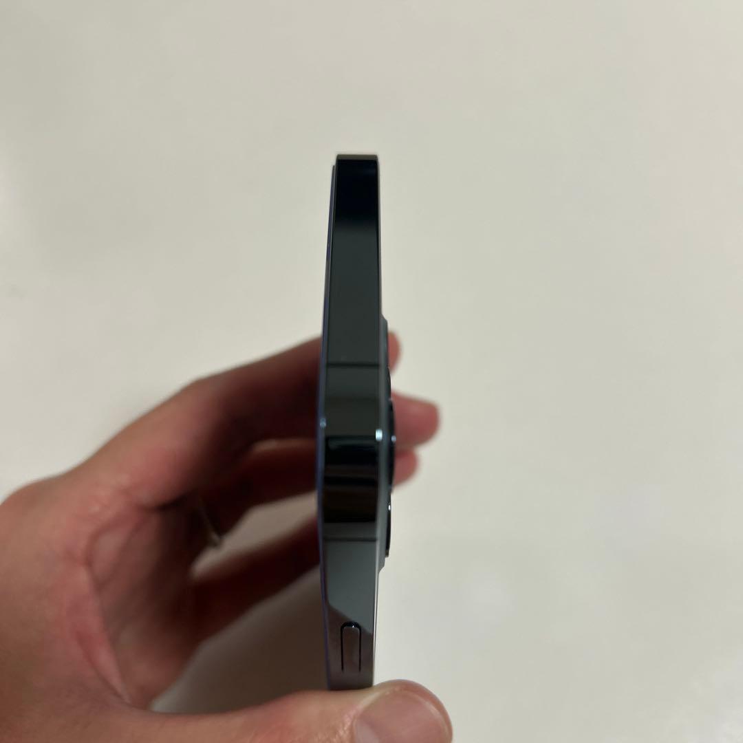 iPhone12 Pro本体