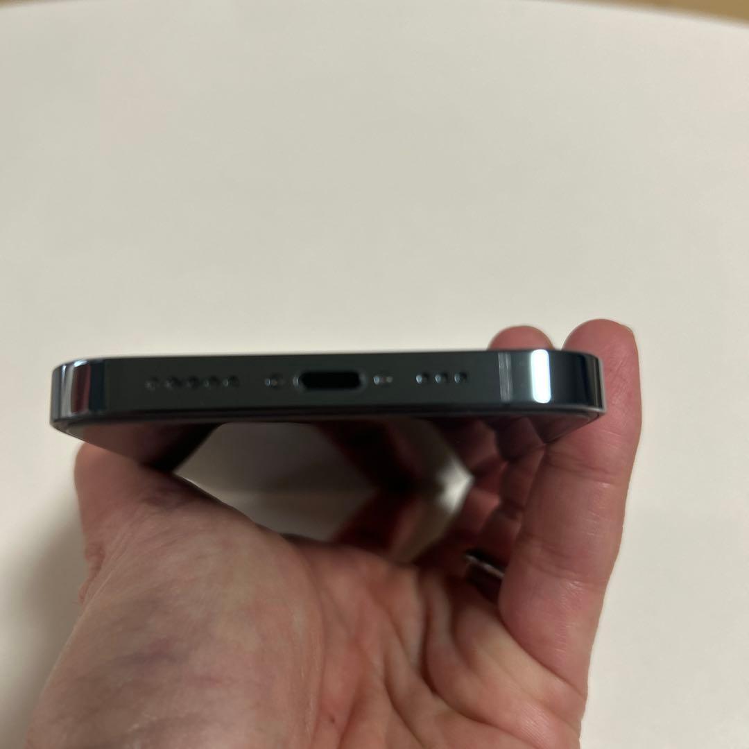 iPhone12 Pro本体