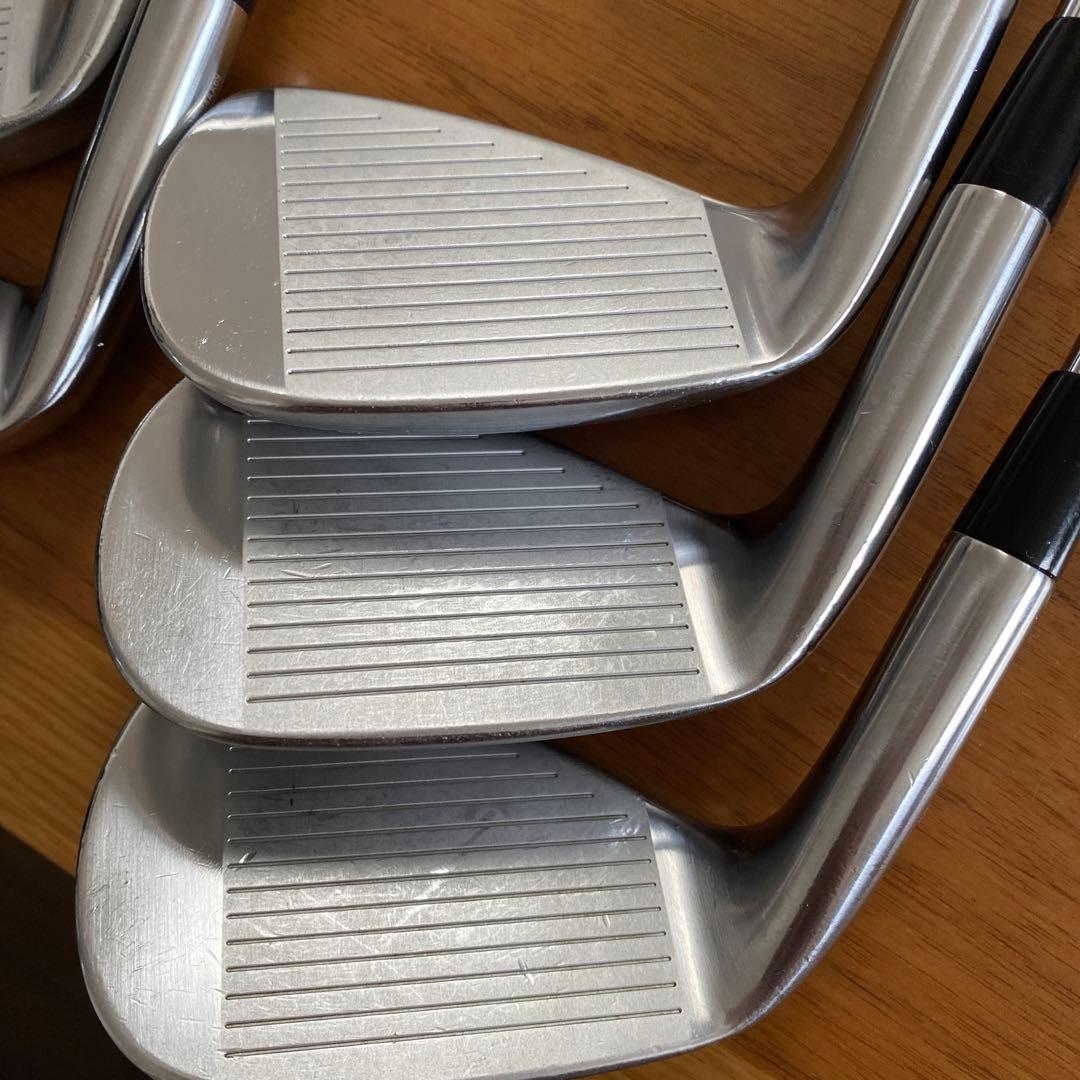 コブラ　キングツアーアイアン７本セット　＃５～ＧＷ