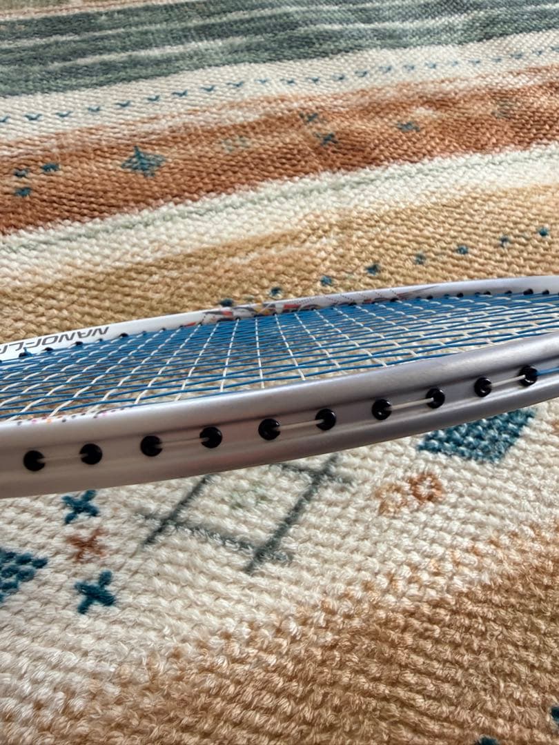 ヨネックス　ナノフレア　400