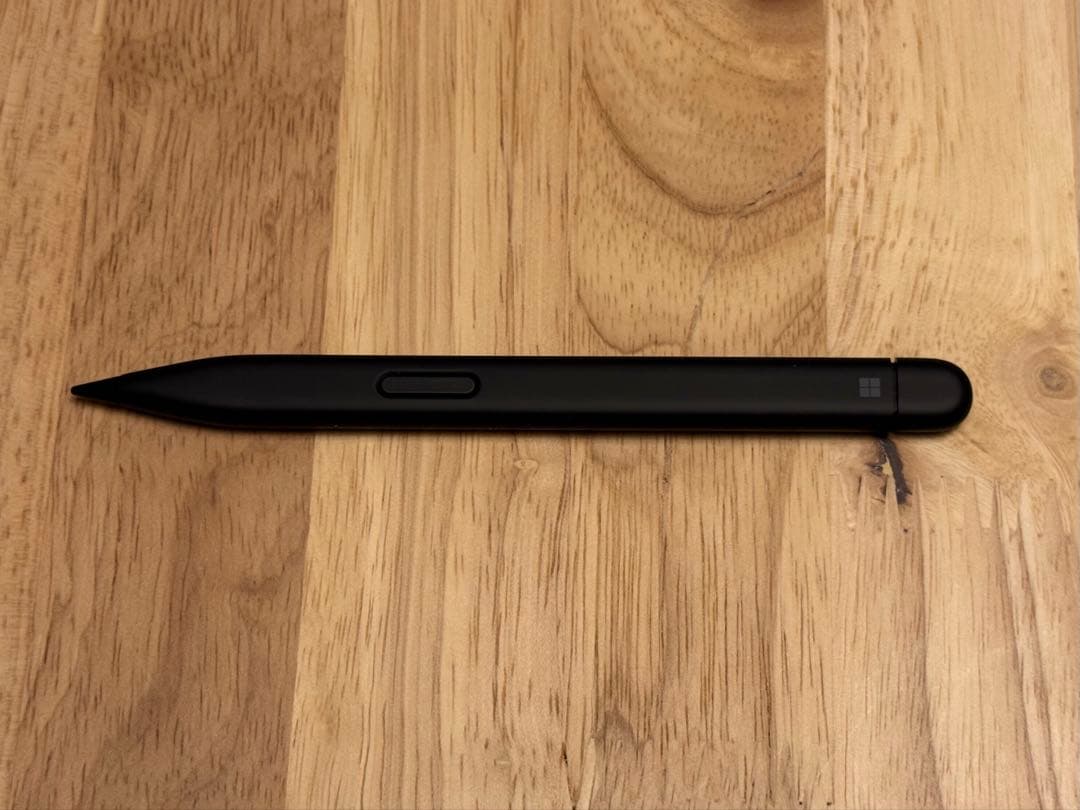 ひろき Microsoft Surface Pro8 i5 8GB RAM