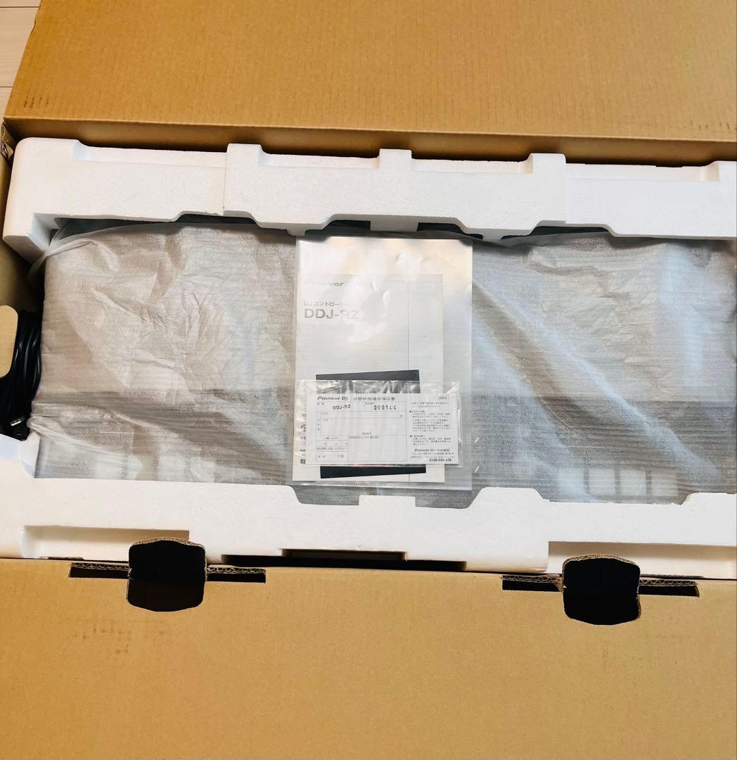 Pioneer DJ DDJ-AZ コントローラー + Decksaverカバー
