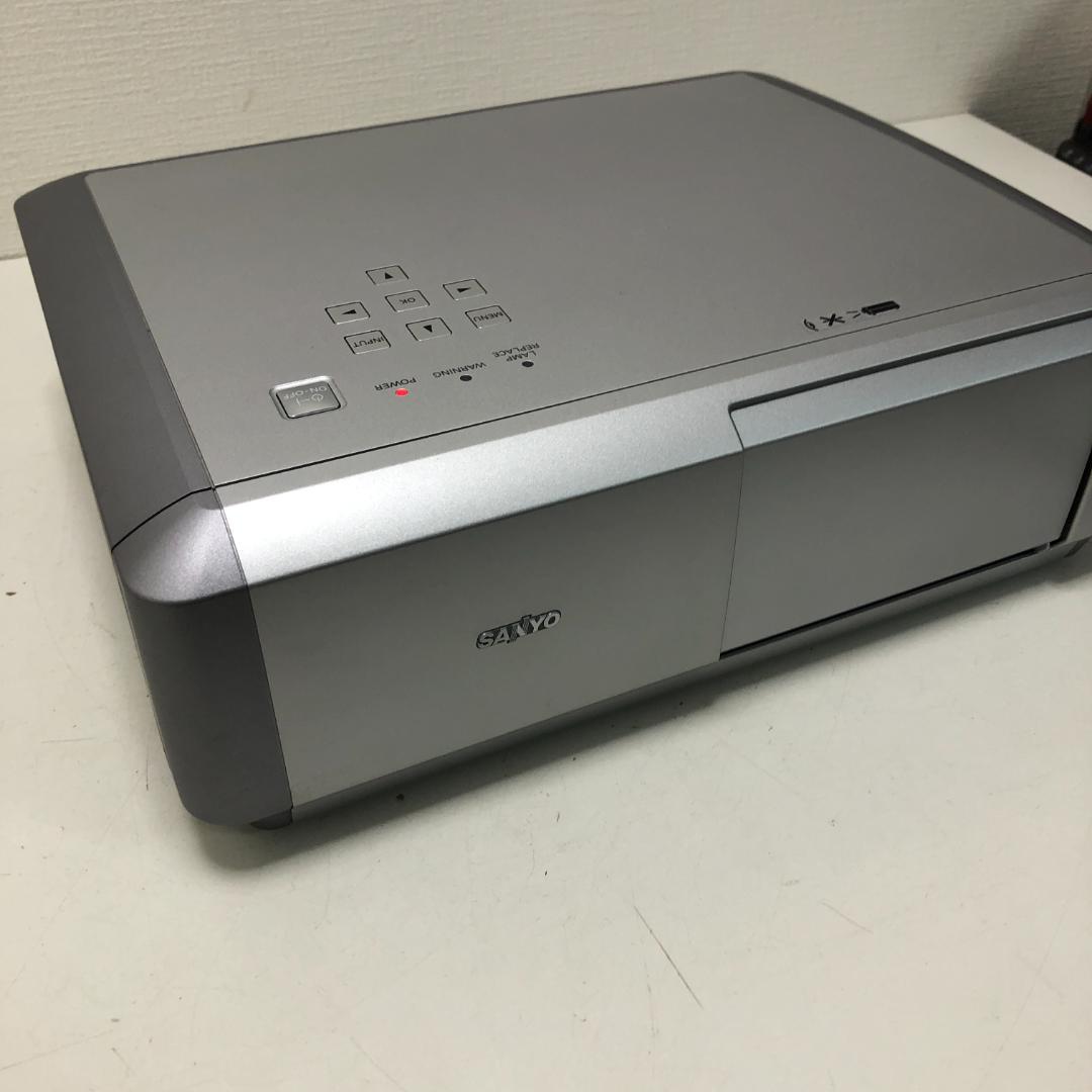 送料無料 液晶プロジェクター SANYO LP-Z4 302時間　250927