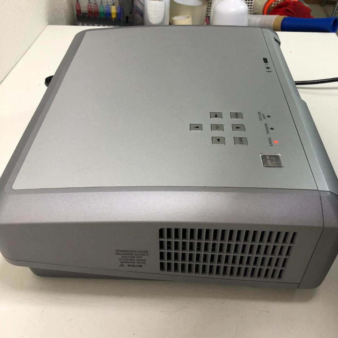 送料無料 液晶プロジェクター SANYO LP-Z4 302時間　250927