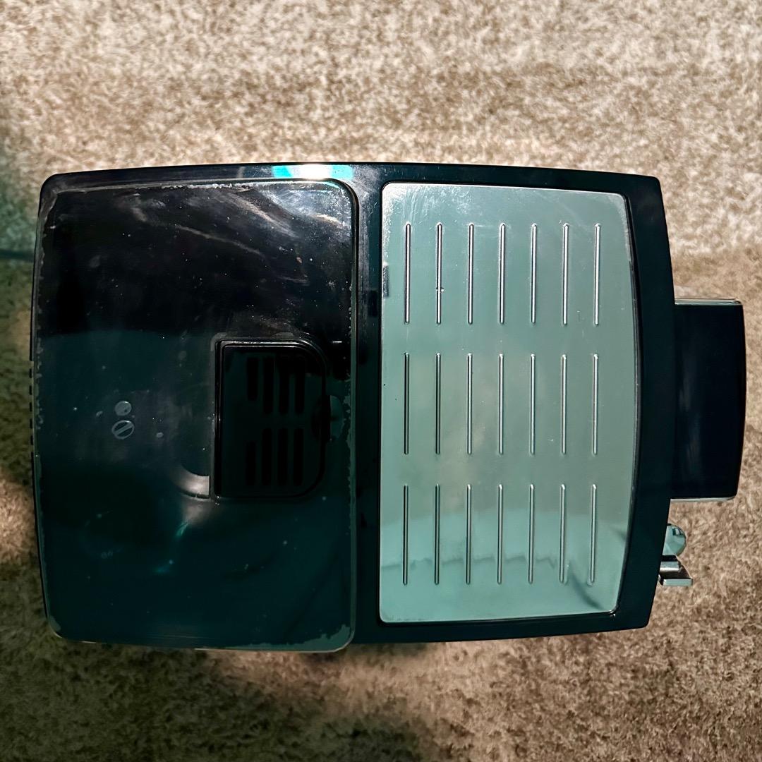 デロンギ マグニフィカS エスプレッソマシン ECAM23 120BN