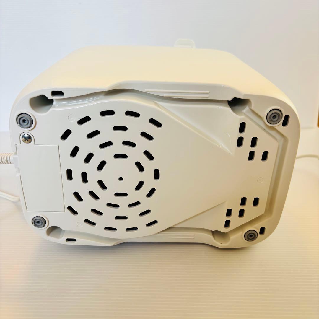 2024年製Panasonic コンパクトホームベーカリーSD-CB1