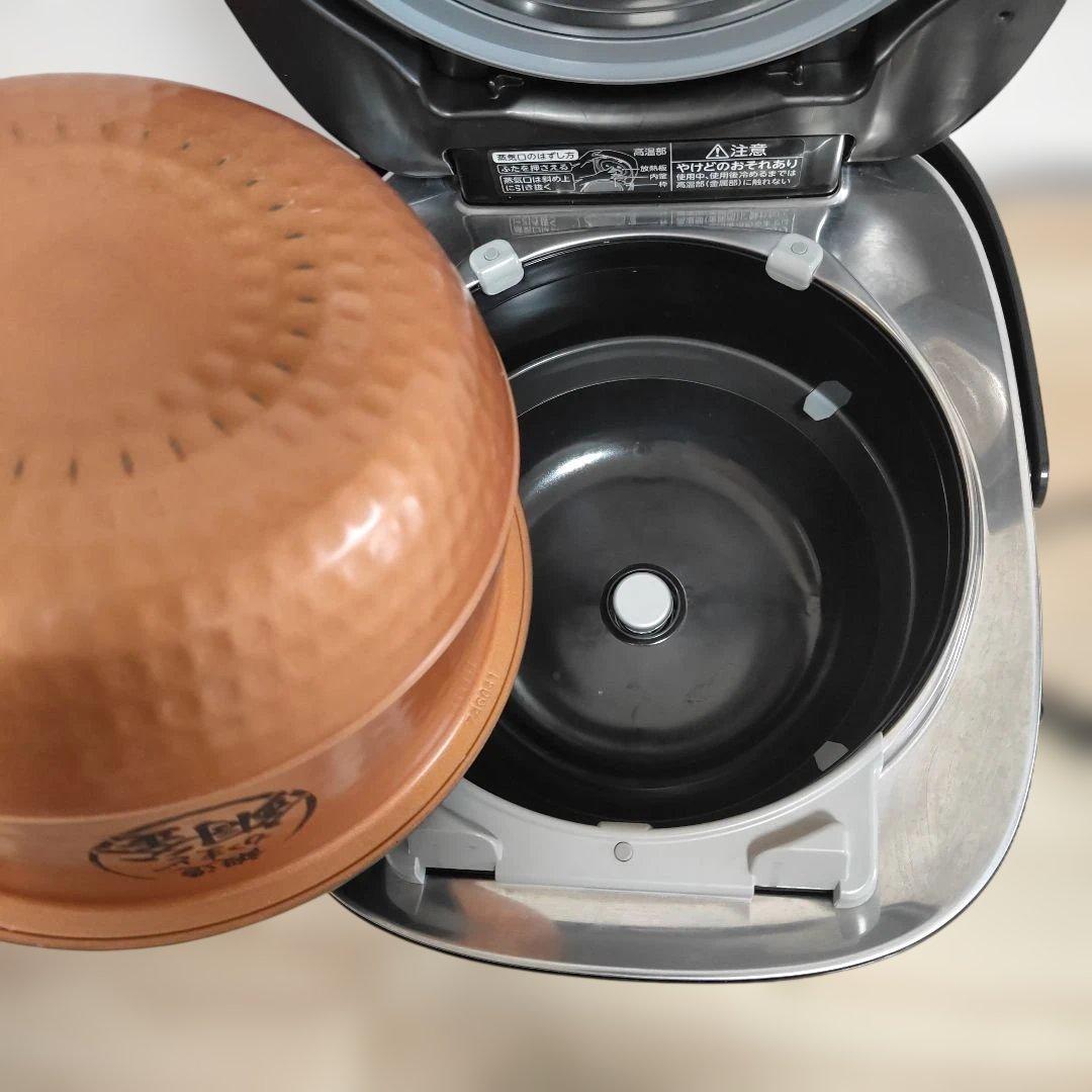 TOSHIBA 真空圧力IH炊飯器 RC-10VSP 2024年製