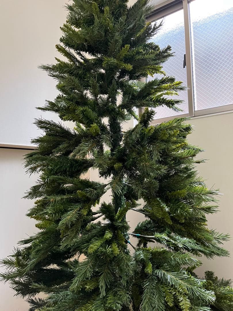 クリスマスツリー　210㎝
