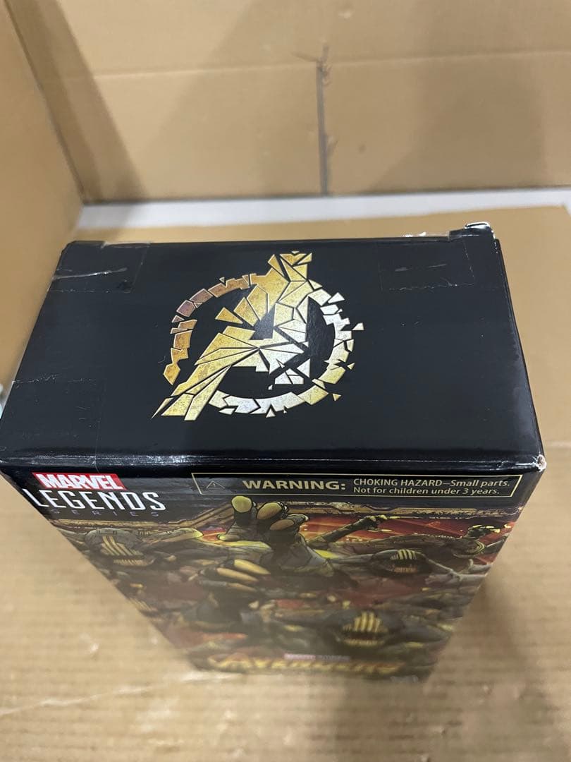 アウトライダーズ アベンジャーズ インフィニティ ウォーコレクティブル