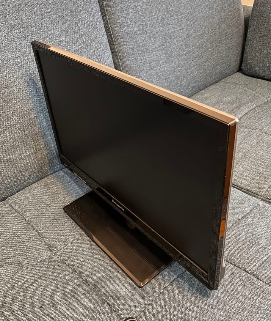 送料込 Panasonic TH-19E300 19インチ液晶テレビ