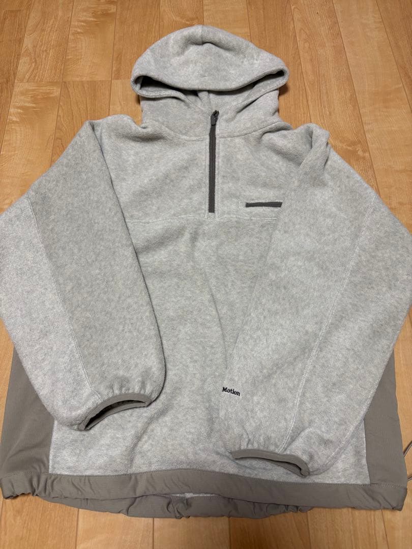 ニコアンド ソフトフリース切り替えzipパーカー　ベージュ