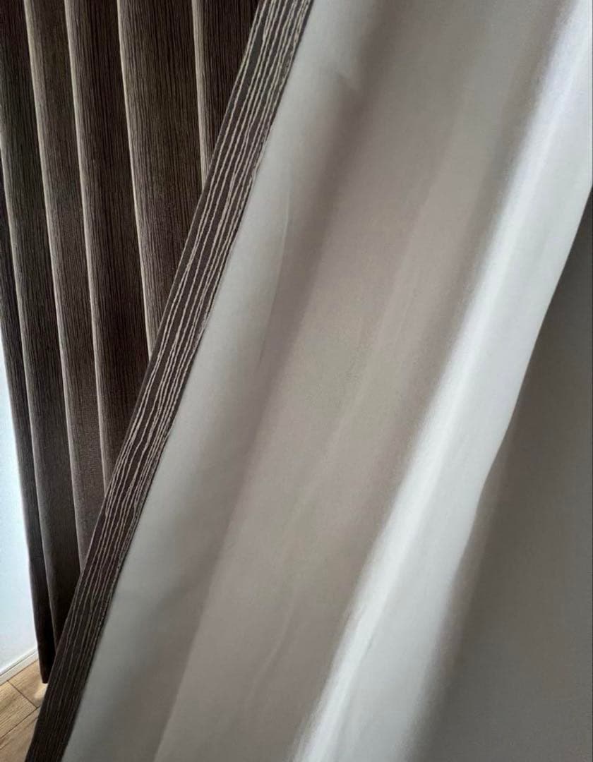 日本製　遮光カーテン　240cm