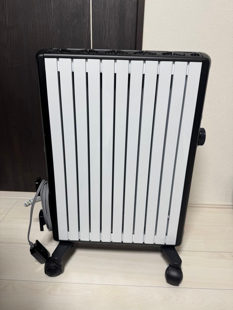 オイルヒーター ホワイト/ブラック