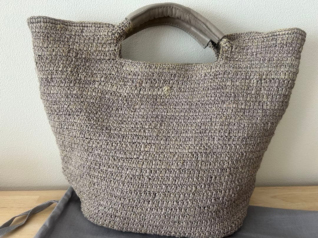 HELEN KAMINSKI ラフィアかごバッグ