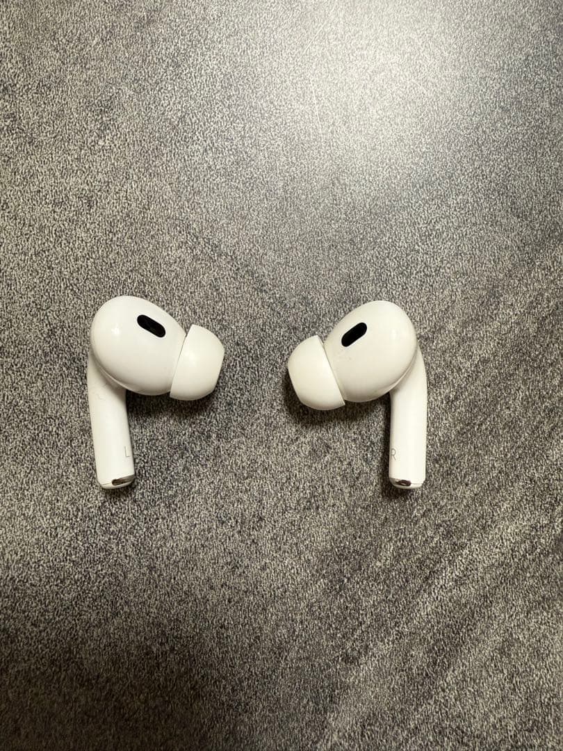 AirPodsPro 第二世代 本体 ホワイト イヤーチップ付き
